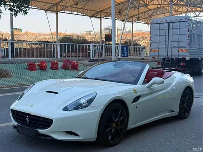 2009 Ferrari California T 4.3L Standard, фото 1, лот 10264787