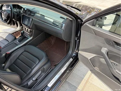 2016 Volkswagen Passat 330TSI DSG Honor Edition, фото 4, лот 10443458