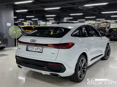2025 Audi Q5 45 TFSI Quattro S Line Black Edition Sport Back, фото 3, лот 10105564