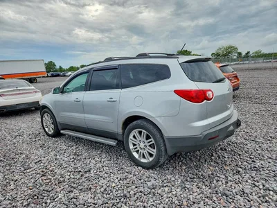 2011 CHEVROLET TRAVERSE LT, фото 2, лот 10717320