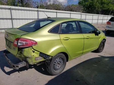 2013 FORD FIESTA SE, фото 3, лот 10547579