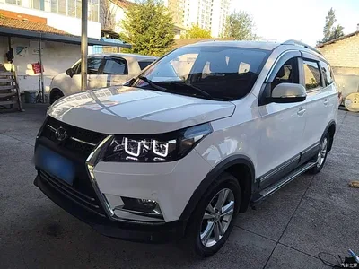 2016 BAIC Huansu S3 S3L 1.5L Manual Premium, фото 2, лот 11569838