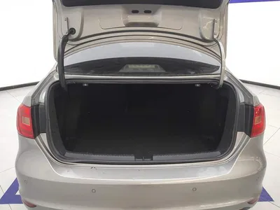 2014 Volkswagen Sagitar Facelift 1.6L Automatic Comfort, фото 4, лот 11200571