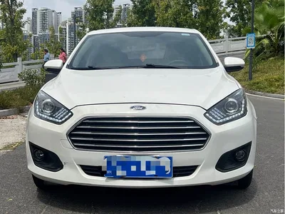2015 Ford Escort 1.5L Automatic Comfort, фото 2, лот 10444916