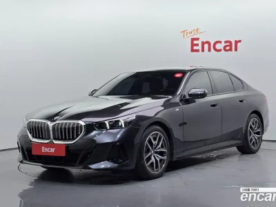 2024 BMW 5-Series 520i M Sport, фото 1, лот 10204906