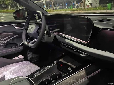 2026 Audi A6L Base Model, фото 4, лот 10767747
