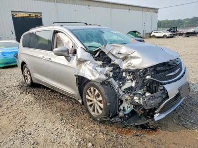 2017 CHRYSLER PACIFICA TOURING L, фото 4, лот 10865479