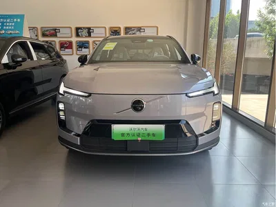 2026 Volvo XC70 Plug-in Hybrid 4WD Ultra Long Range Plus, фото 2, лот 10369092