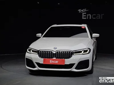 2022 BMW 5-Series 520i M Sport, фото 3, лот 10134387