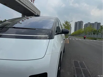 2025 Li Auto MEGA Model Home Family Special Edition, фото 4, лот 10446391