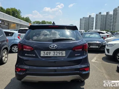 2017 Hyundai Santafe Diesel 2.2 2WD, фото 4, лот 10097774