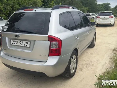 2009 Kia Carens LPI 2.0 GLX, фото 4, лот 10153058