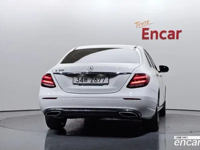 2019 Mercedes-Benz E-Class E300 Avantgarde, фото 4, лот 10168168