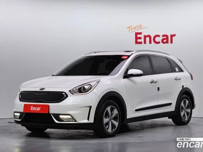 2017 Kia Niro Luxury, фото 1, лот 10077695