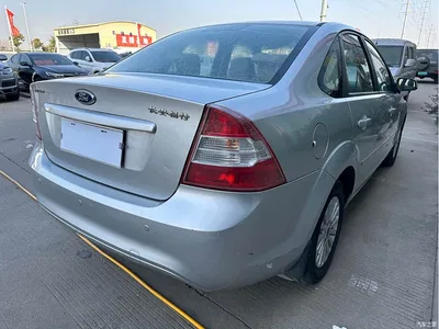2013 Ford Focus Sedan Classic 1.8L Manual Fashion, фото 4, лот 10299672
