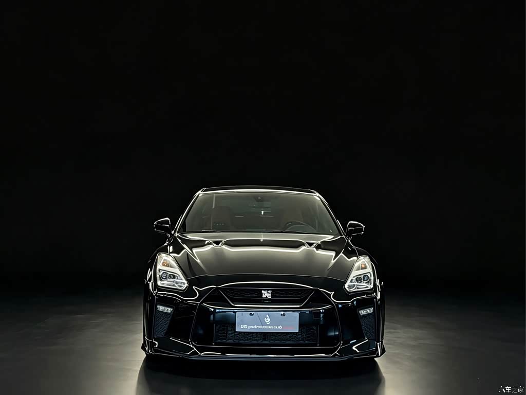 2014 Nissan GT-R 3.8T Premium Edition (Brown-Red Interior), фото 2, лот 10345900
