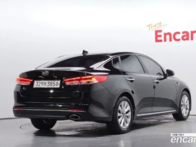 2017 Kia K5 2.0 MX, фото 2, лот 10143840