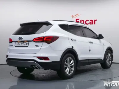 2016 Hyundai Santafe Diesel 2.0 4WD, фото 2, лот 10524084