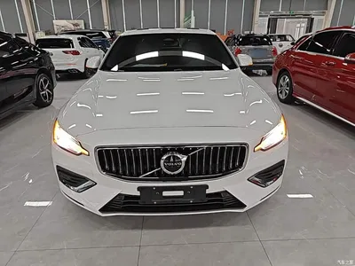 2025 Volvo S60 B4 Smart Elite Luxury Edition, фото 3, лот 11138355