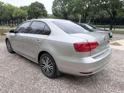 2017 Volkswagen Sagitar 230TSI Automatic Luxury, фото 4, лот 11550310