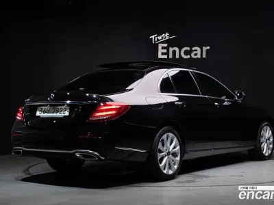 2019 Mercedes-Benz E-Class E300 Exclusive, фото 2, лот 10196772