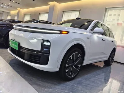 2025 Li Auto L7 Ultra Smart Renewal Edition, фото 1, лот 11190339