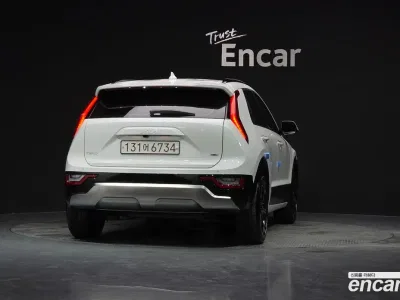 2025 Kia Niro Signature, фото 3, лот 10080403