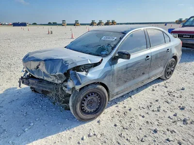 2013 VOLKSWAGEN JETTA BASE, фото 1, лот 10832868