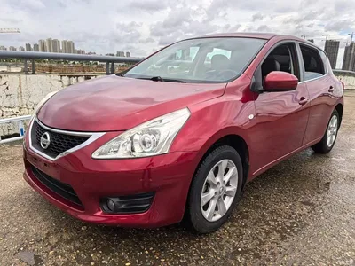 2013 Nissan Tiida 1.6L CVT Cool Edition, фото 1, лот 10342043