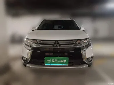 2016 Mitsubishi Outlander 2.4L 4WD Elite Edition 5-seater, фото 3, лот 10339506