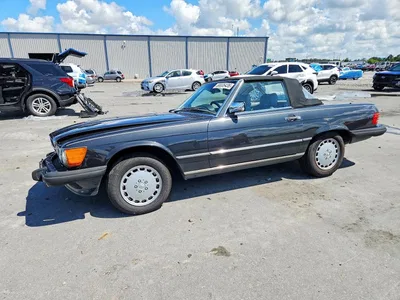 1987 MERCEDES-BENZ 560 SL, фото 1, лот 10971913