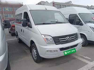 2023 SAIC Maxus Xintu V80 2.0T Manual Classic Aoyun Short Wheelbase Medium Roof 5/6 Seats, фото 4, лот 11158933