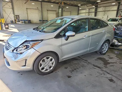 2013 FORD FIESTA SE, фото 1, лот 10521058