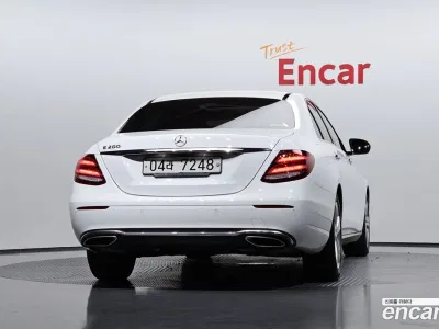 2017 Mercedes-Benz E-Class E200 Avantgarde, фото 4, лот 10166351