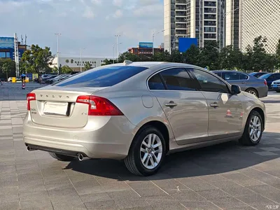 2018 Volvo S60 S60L T3 Inscription, фото 4, лот 10353590