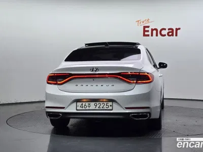 2018 Hyundai Grandeur 2.4 Premium, фото 4, лот 10522737