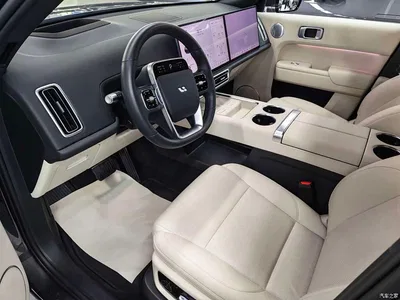2025 Li Auto Li L8 Max Smart Renewal Edition, фото 4, лот 10829909