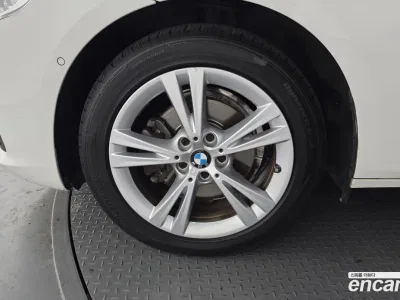 2016 BMW 2-Series Joy, фото 3, лот 10040313