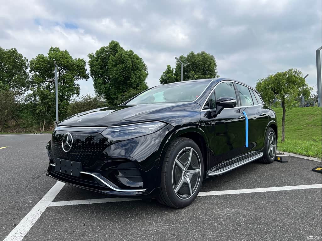 2025 Mercedes-Benz EQS SUV Model 500 4MATIC, фото 1, лот 10258934