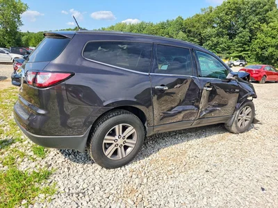 2017 CHEVROLET TRAVERSE LT, фото 3, лот 10694876