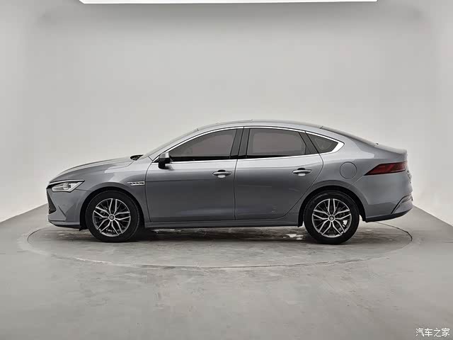 2021 BYD Qin PLUS DM-i 55KM Flagship, фото 3, лот 11228295