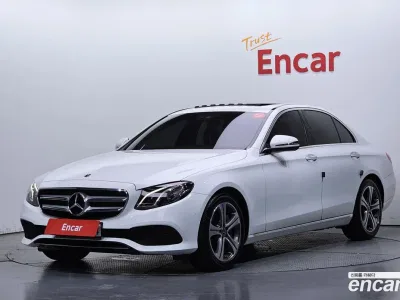 2019 Mercedes-Benz E-Class E300 Avantgarde, фото 1, лот 11584259
