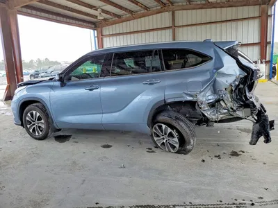2022 TOYOTA HIGHLANDER XLE, фото 2, лот 10502408