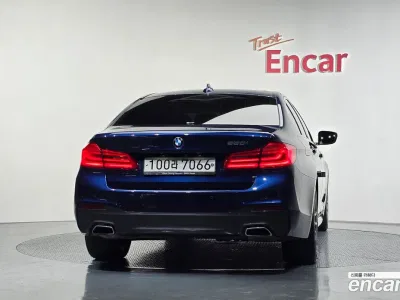 2020 BMW 5-Series 520i M Sport, фото 3, лот 10048166