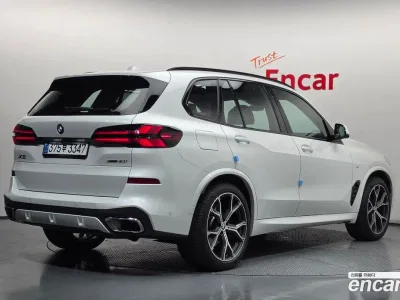 2026 BMW X5 xDrive 40i M Sport, фото 2, лот 10224588