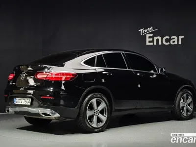 2019 Mercedes-Benz GLC-Class GCL300 4MATIC Coupe, фото 2, лот 10522958