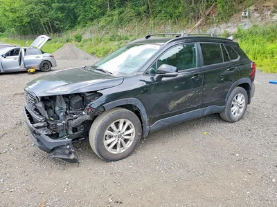 2022 TOYOTA COROLLA CROSS LE, фото 1, лот 10552664