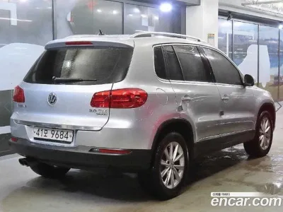 2015 Volkswagen Tiguan 2.0 TDI Comfort, фото 4, лот 11258466