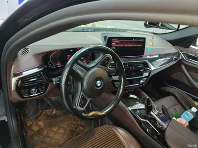 2022 BMW 5 Series 525Li M Sport Package, фото 2, лот 10767690
