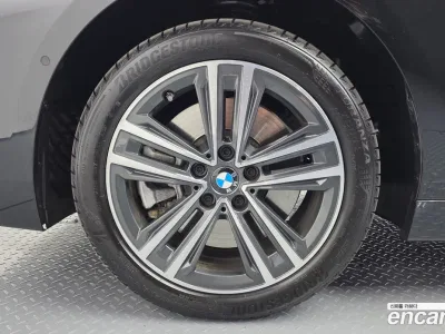2024 BMW 2-Series 220i Sport, фото 4, лот 10039120